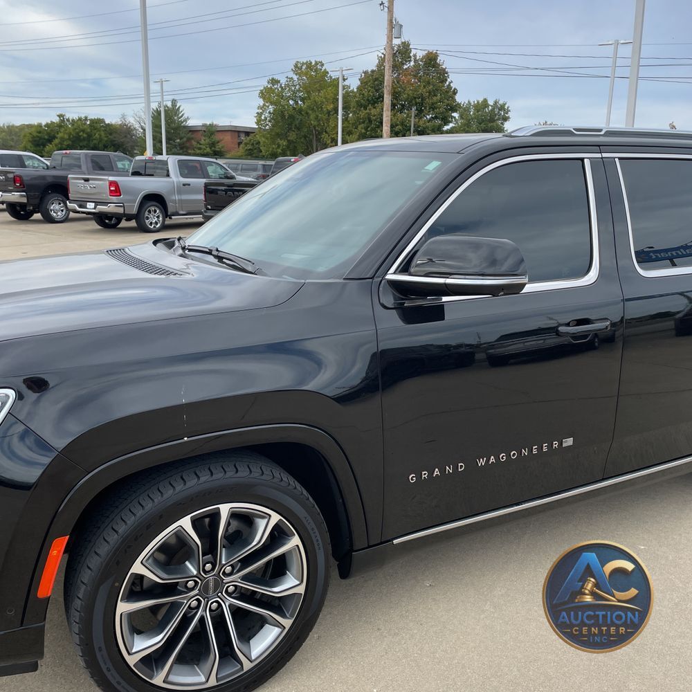 2023 Jeep Grand Wagoneer L Series III