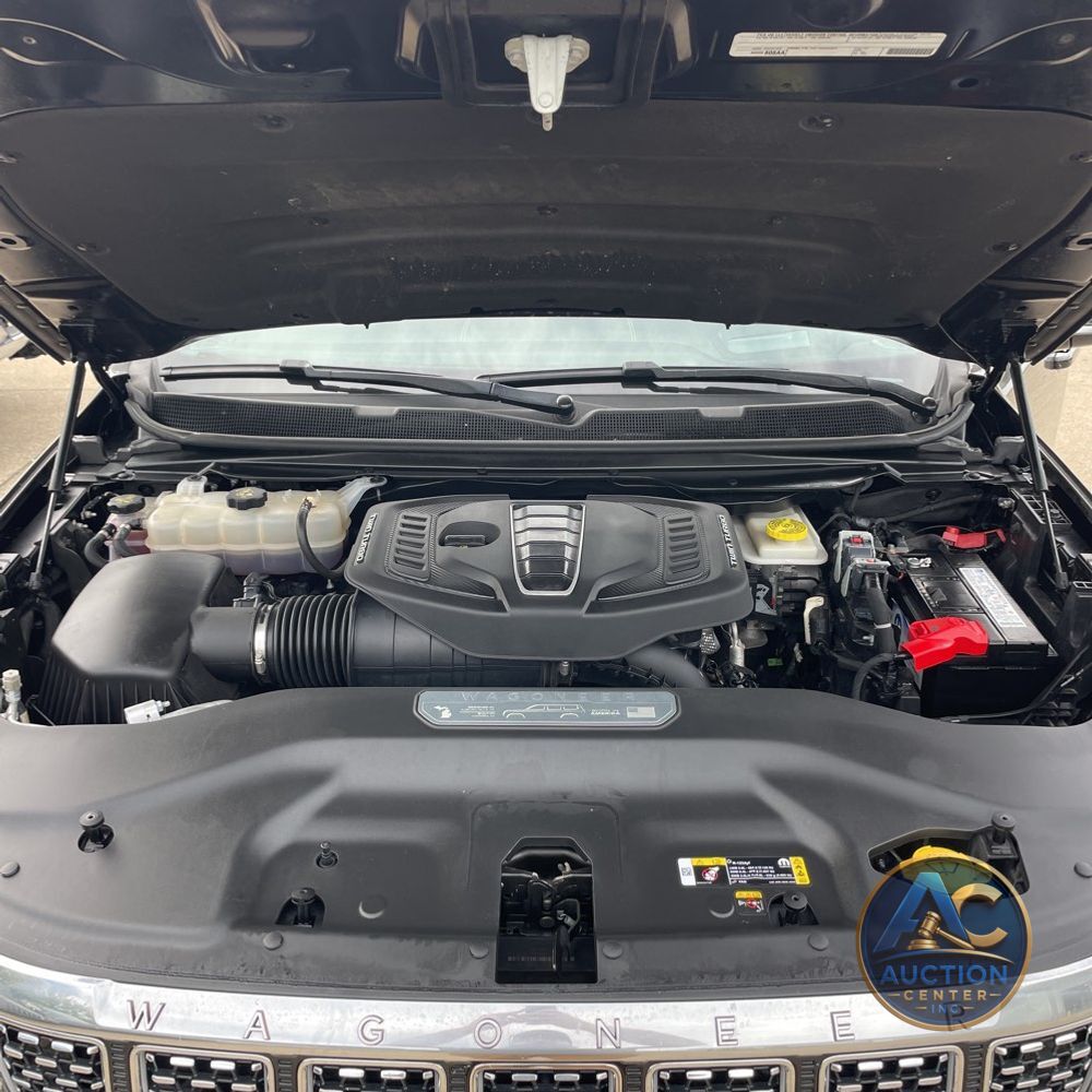 2023 Jeep Grand Wagoneer L Series III