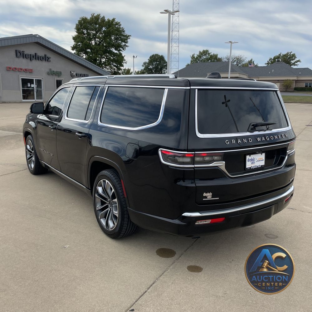 2023 Jeep Grand Wagoneer L Series III