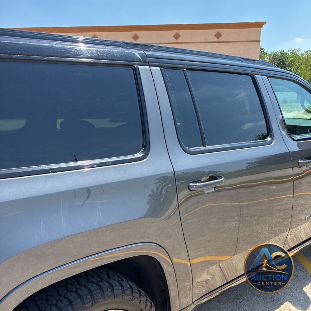 2024 Jeep Grand Wagoneer L Series III Obsidian
