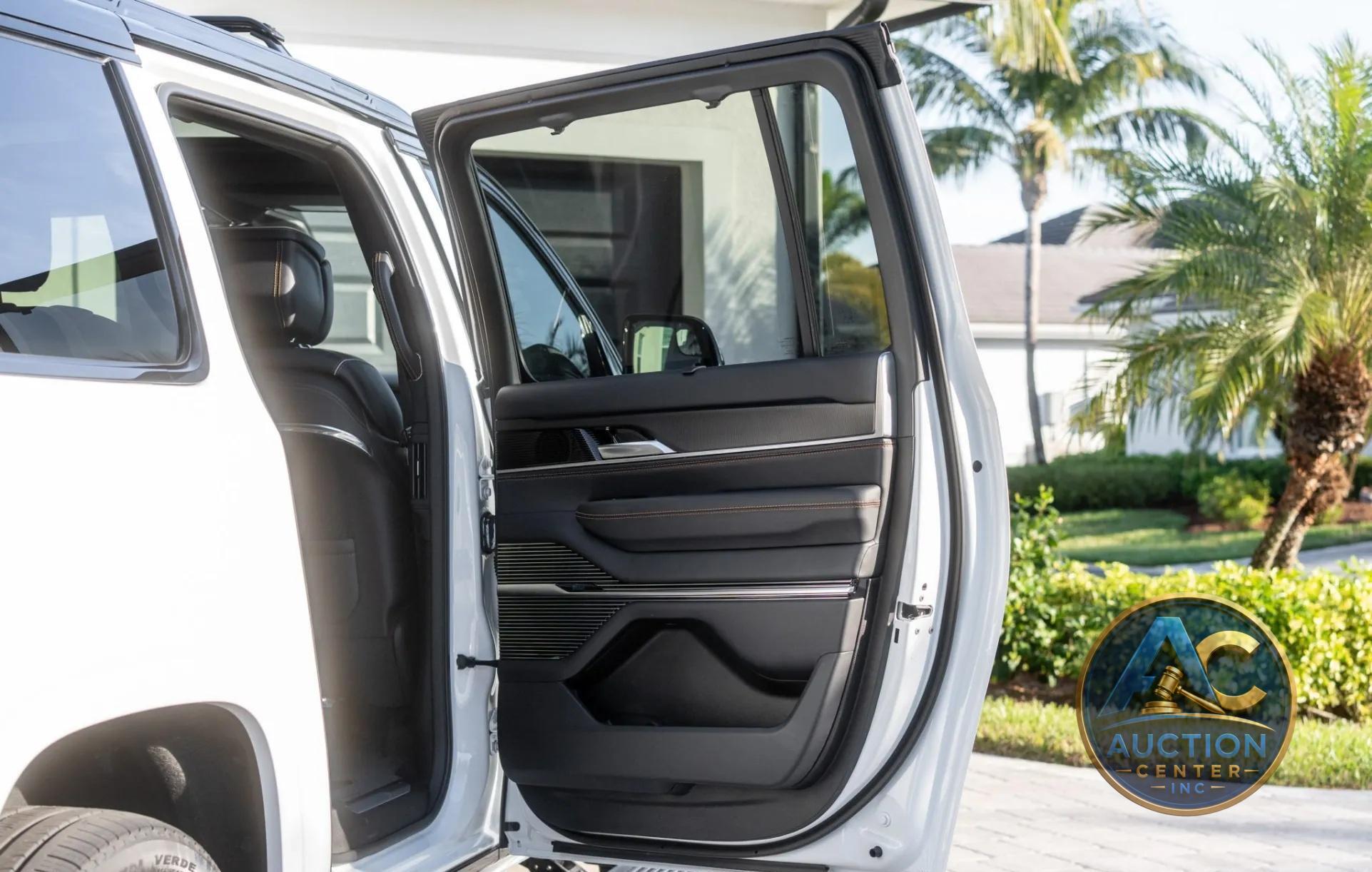 2025 Jeep Grand Wagoneer  L Series III
