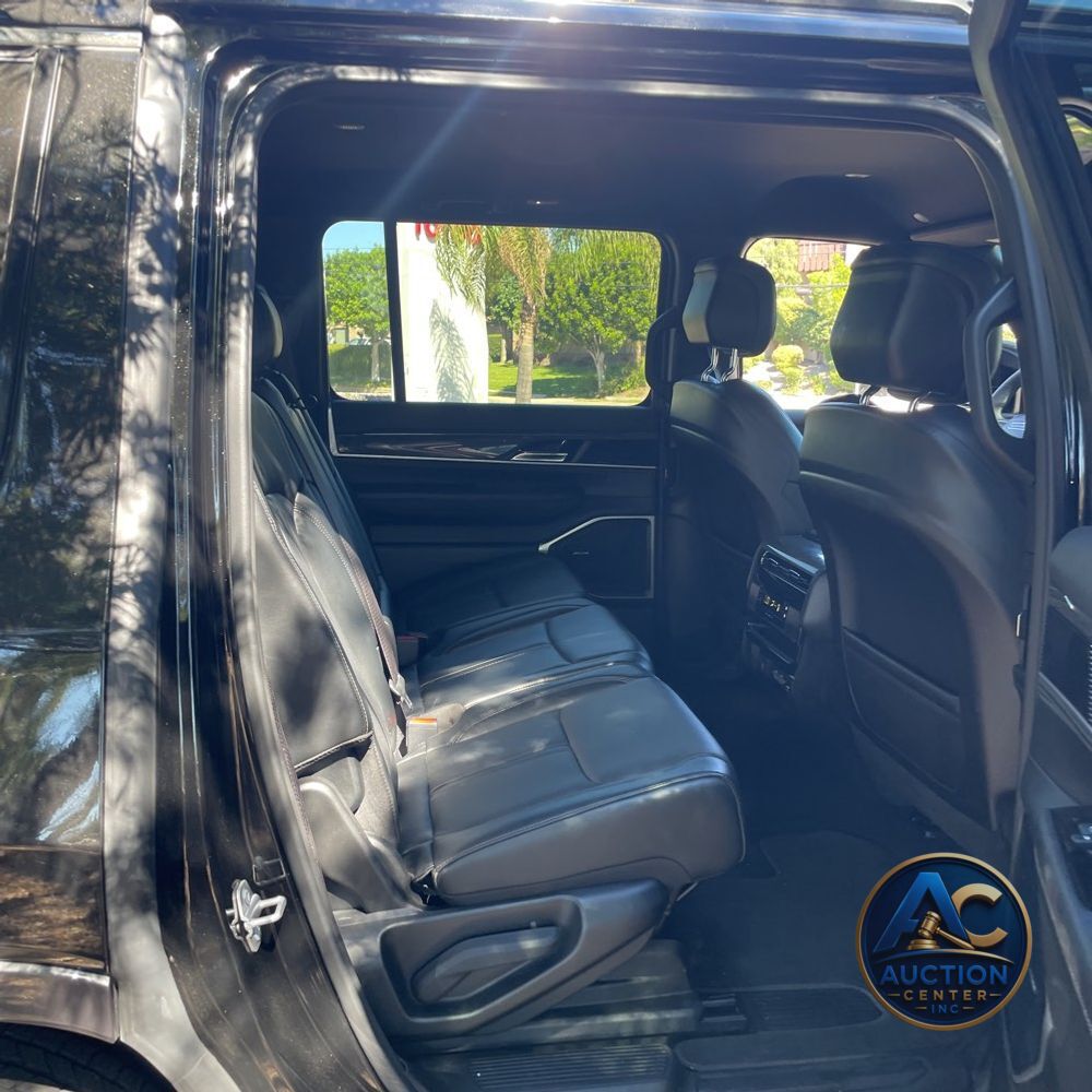 2022 Jeep Wagoneer Series II