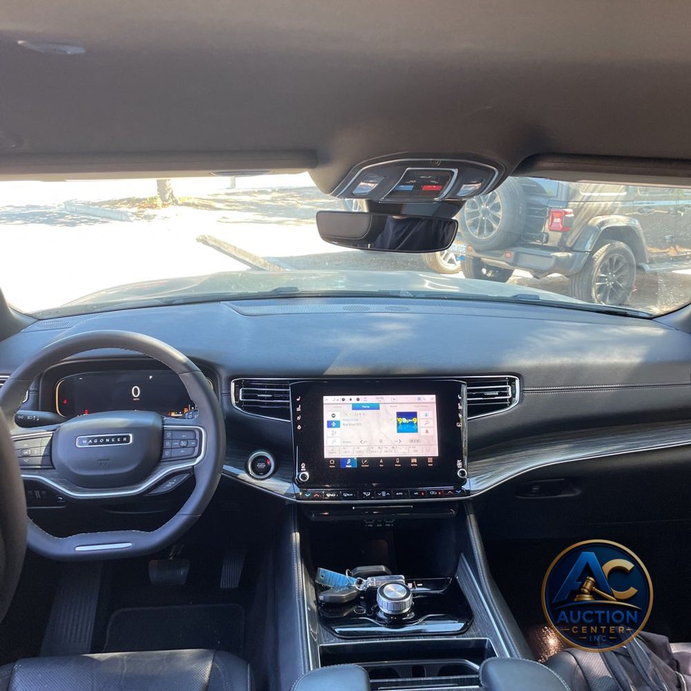 2022 Jeep Wagoneer Series II