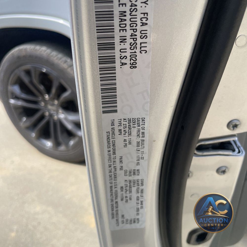 2023 Jeep Grand Wagoneer Series III 4D SUV 4WD