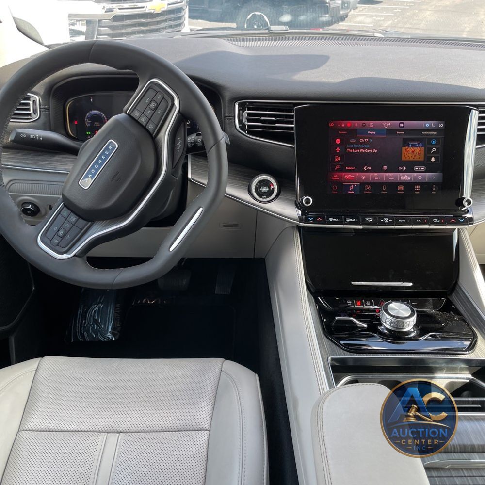 2024 Jeep Wagoneer Series II