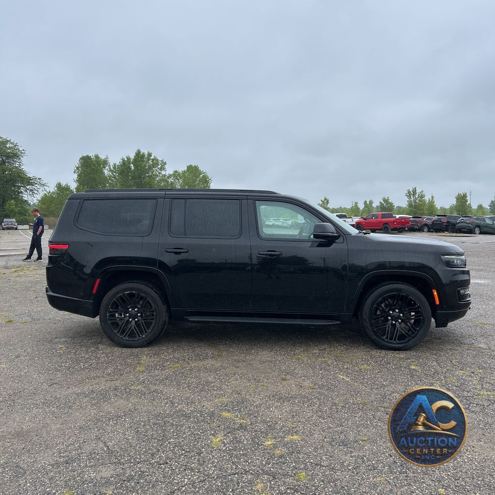 2023 Jeep Wagoneer Series II