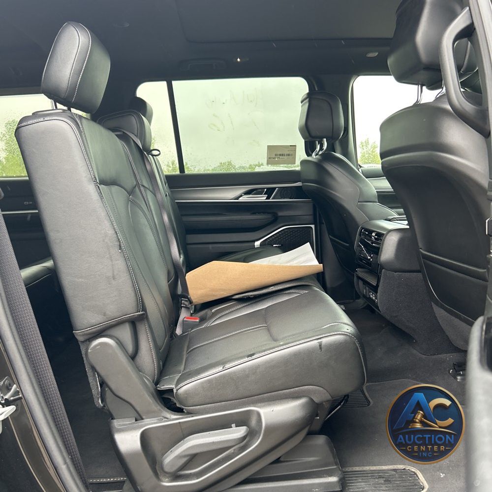 2023 Jeep Wagoneer Series II