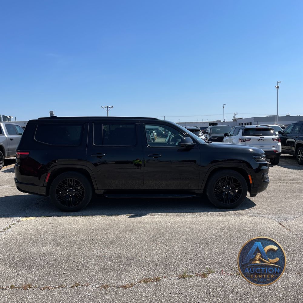 2024 Jeep Wagoneer Carbide