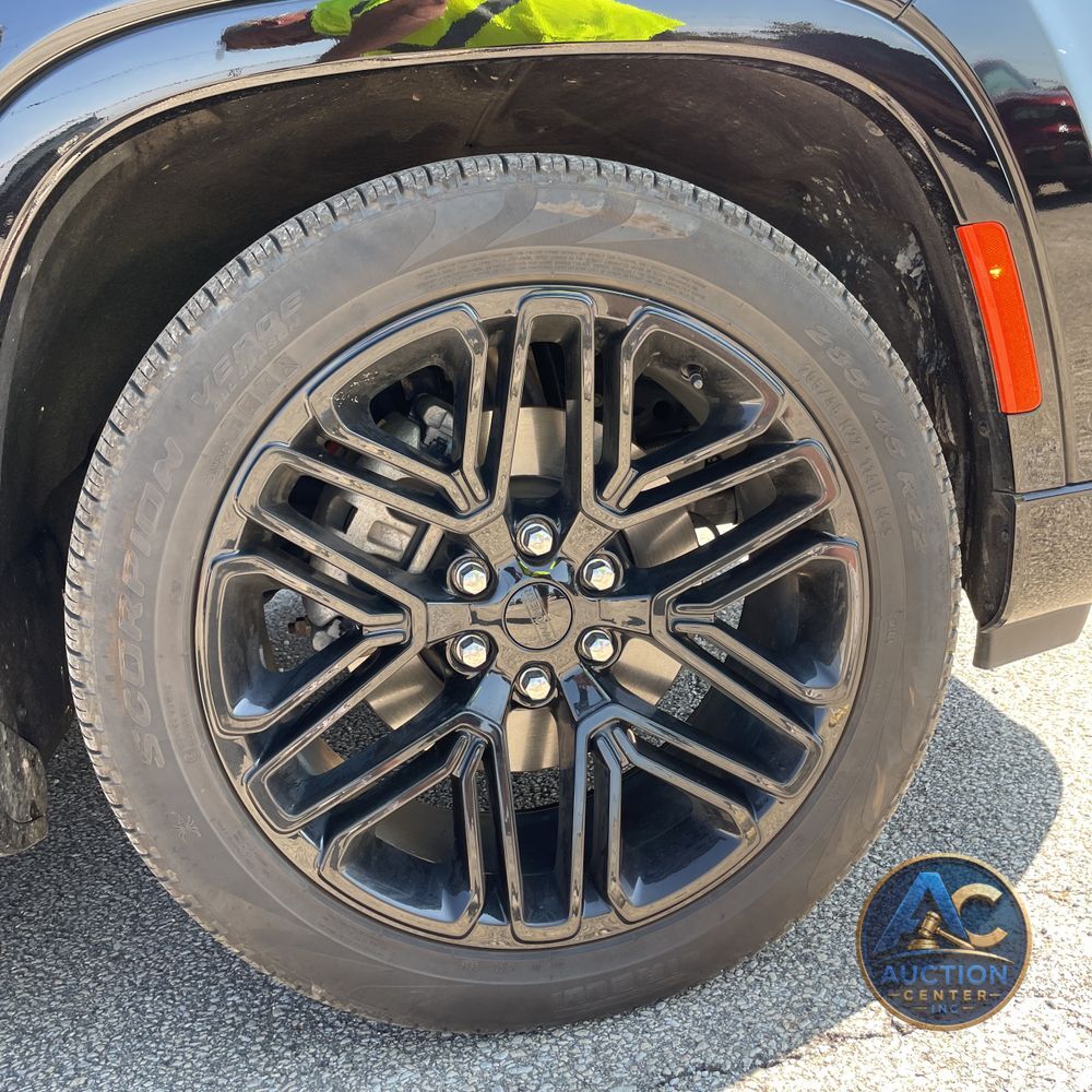 2024 Jeep Wagoneer Carbide