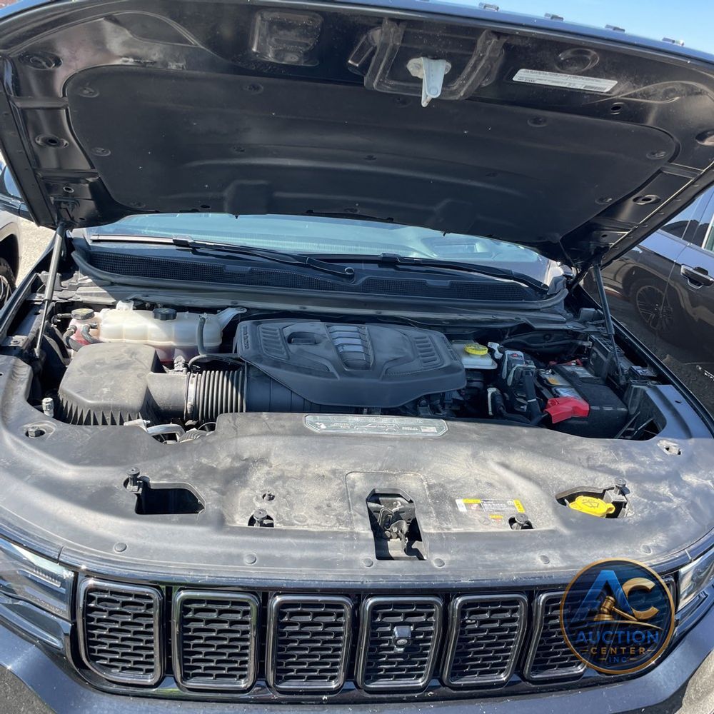 2024 Jeep Wagoneer Carbide