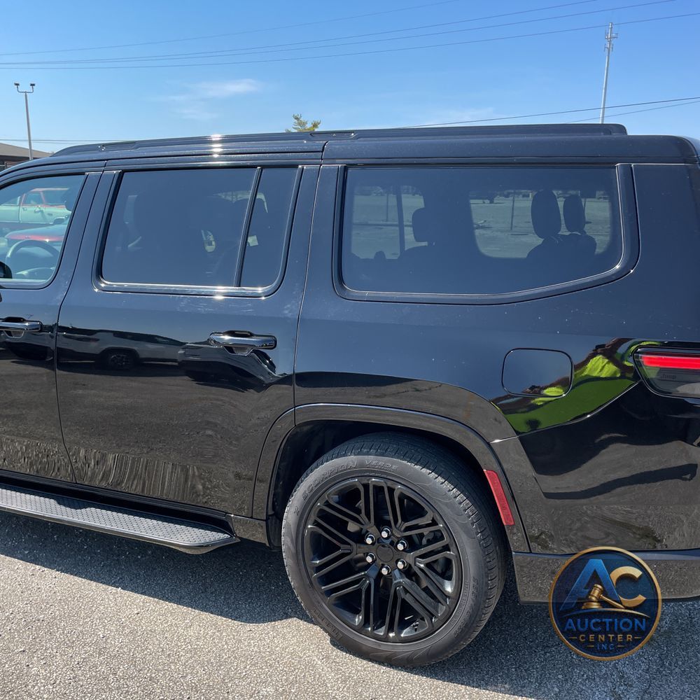 2024 Jeep Wagoneer Carbide