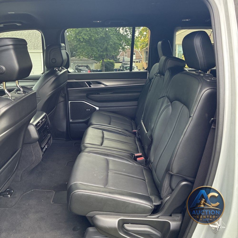 2025 Jeep Wagoneer Series II