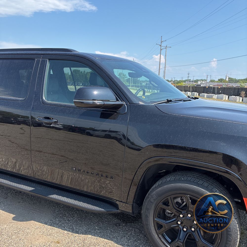 2024 Jeep Wagoneer Series II Carbide