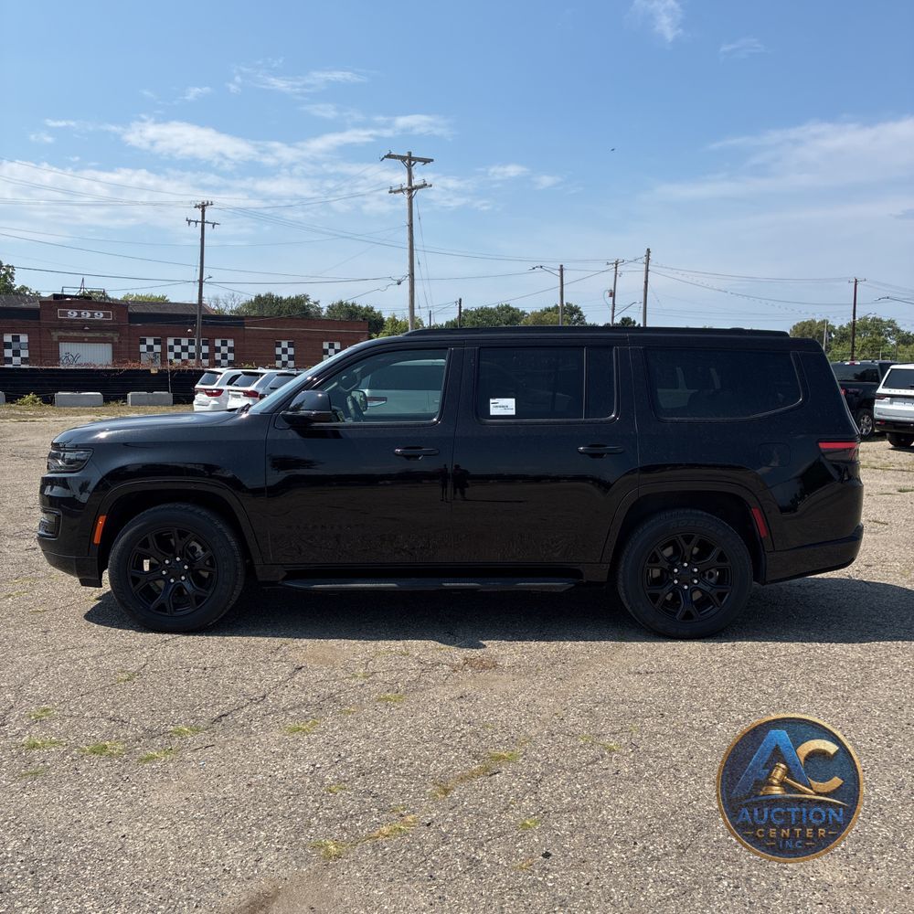 2024 Jeep Wagoneer Series II Carbide