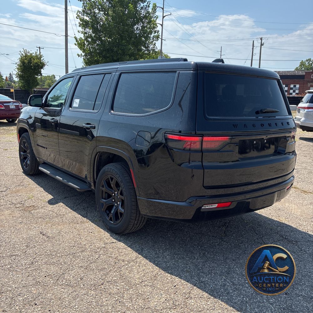 2024 Jeep Wagoneer Series II Carbide