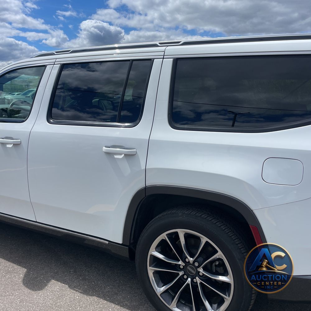 2022 Jeep Wagoneer Series III