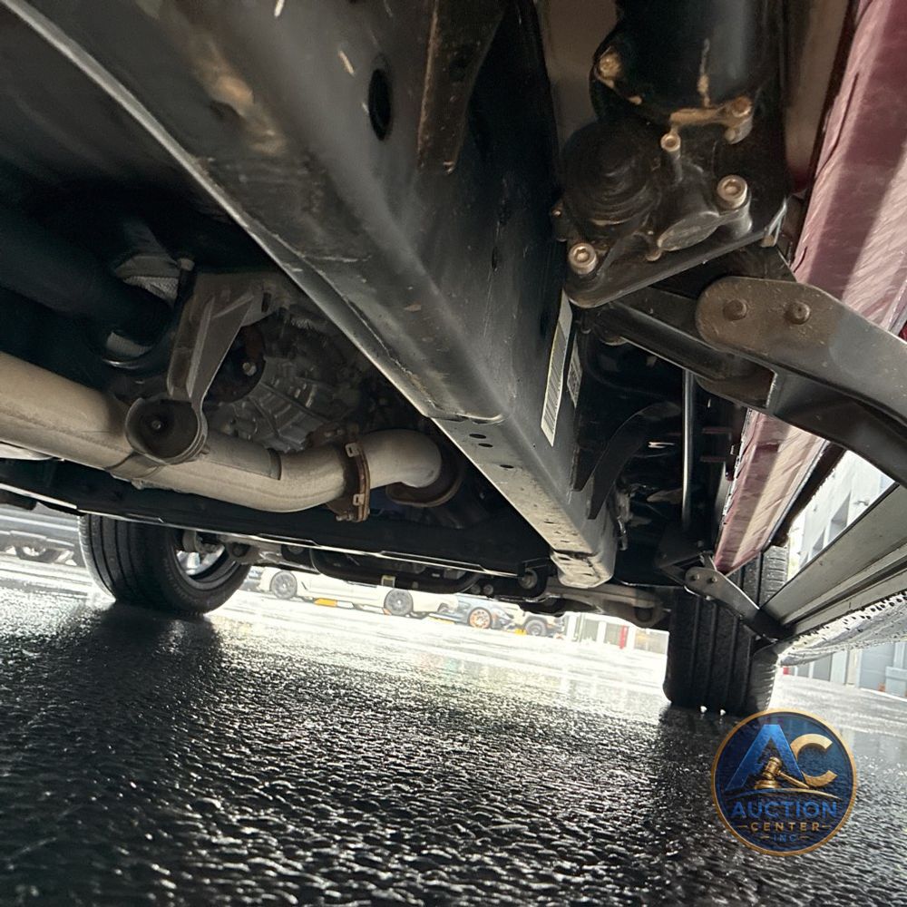 2023 Jeep Grand Wagoneer Base
