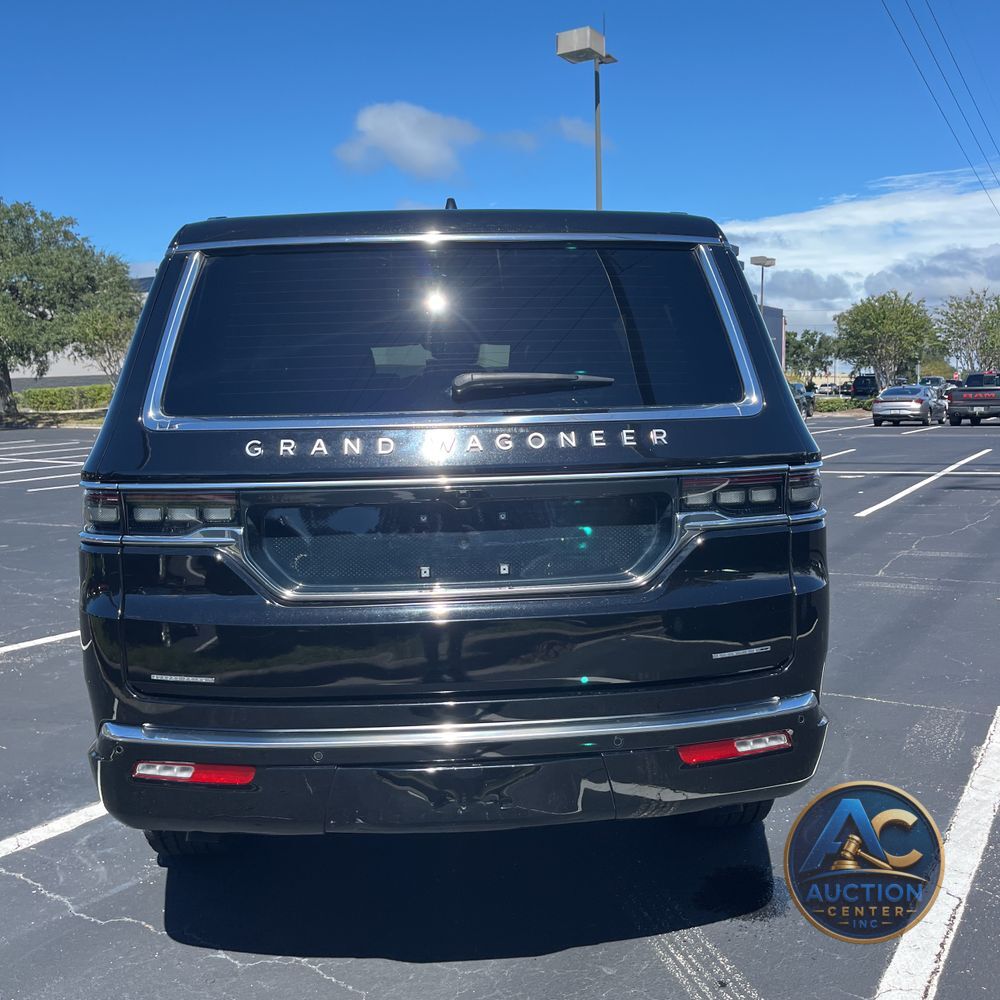 2022 Jeep Grand Wagoneer Series I