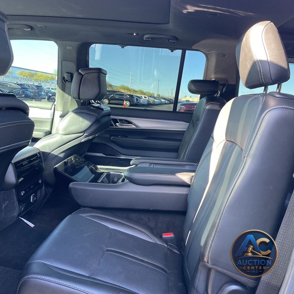 2022 Jeep Grand Wagoneer Series I