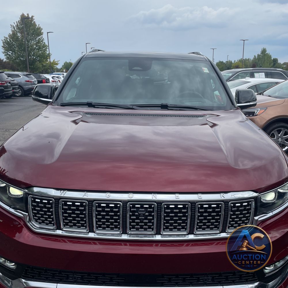 2024 Jeep Grand Wagoneer Base