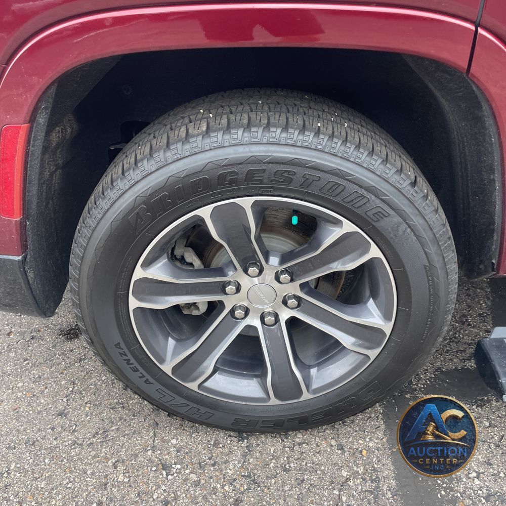 2024 Jeep Grand Wagoneer Base