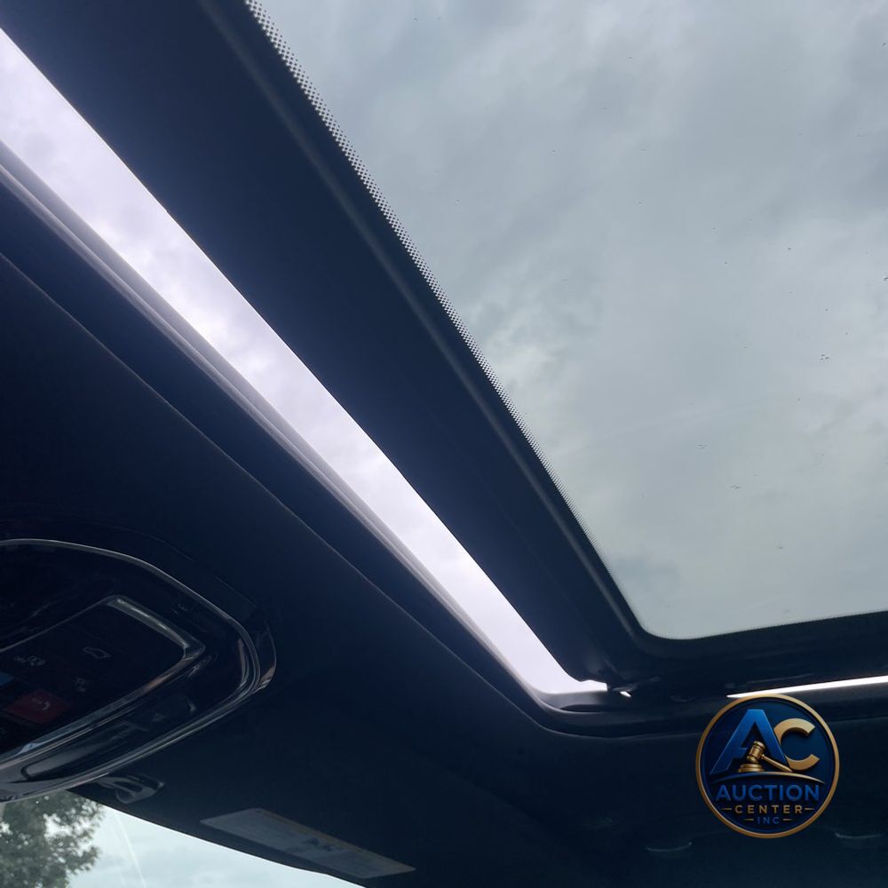 2024 Jeep Grand Wagoneer Base