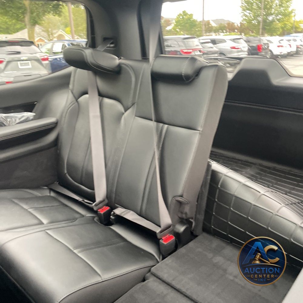2024 Jeep Grand Wagoneer Base