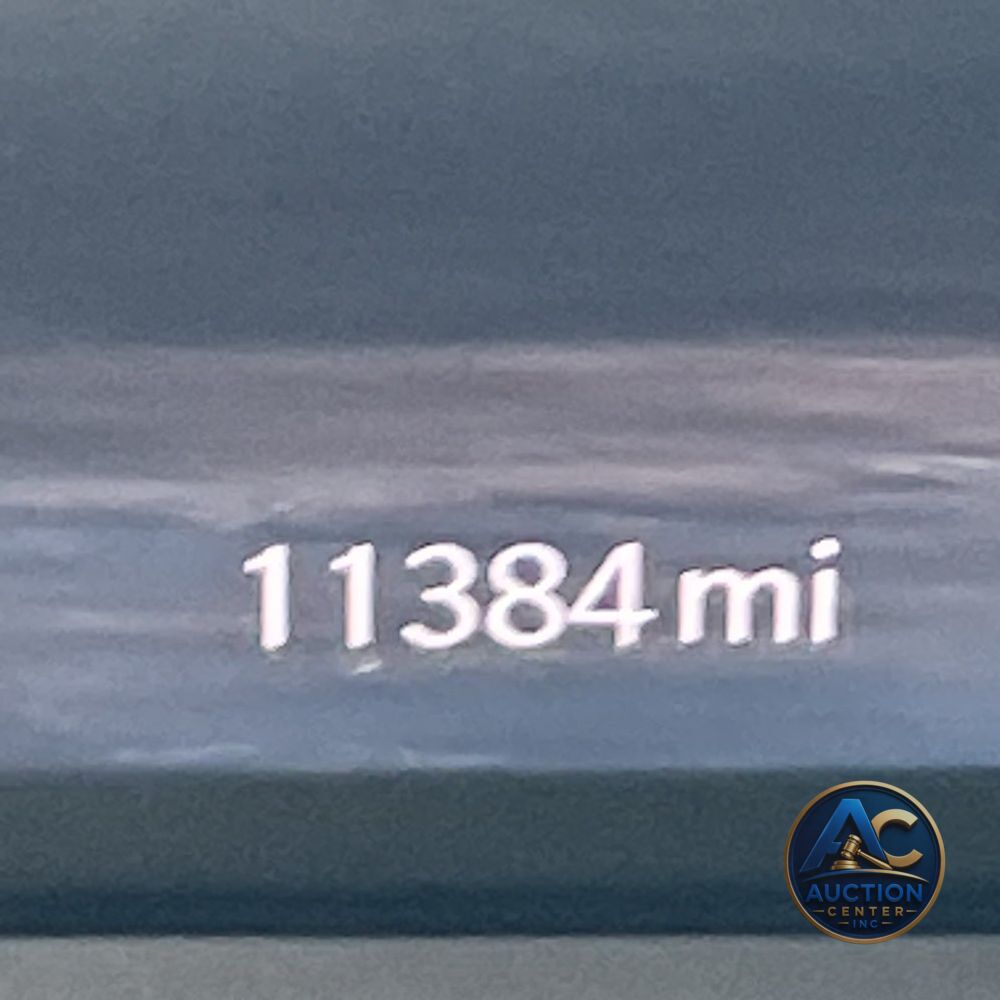2024 Jeep Grand Wagoneer Base