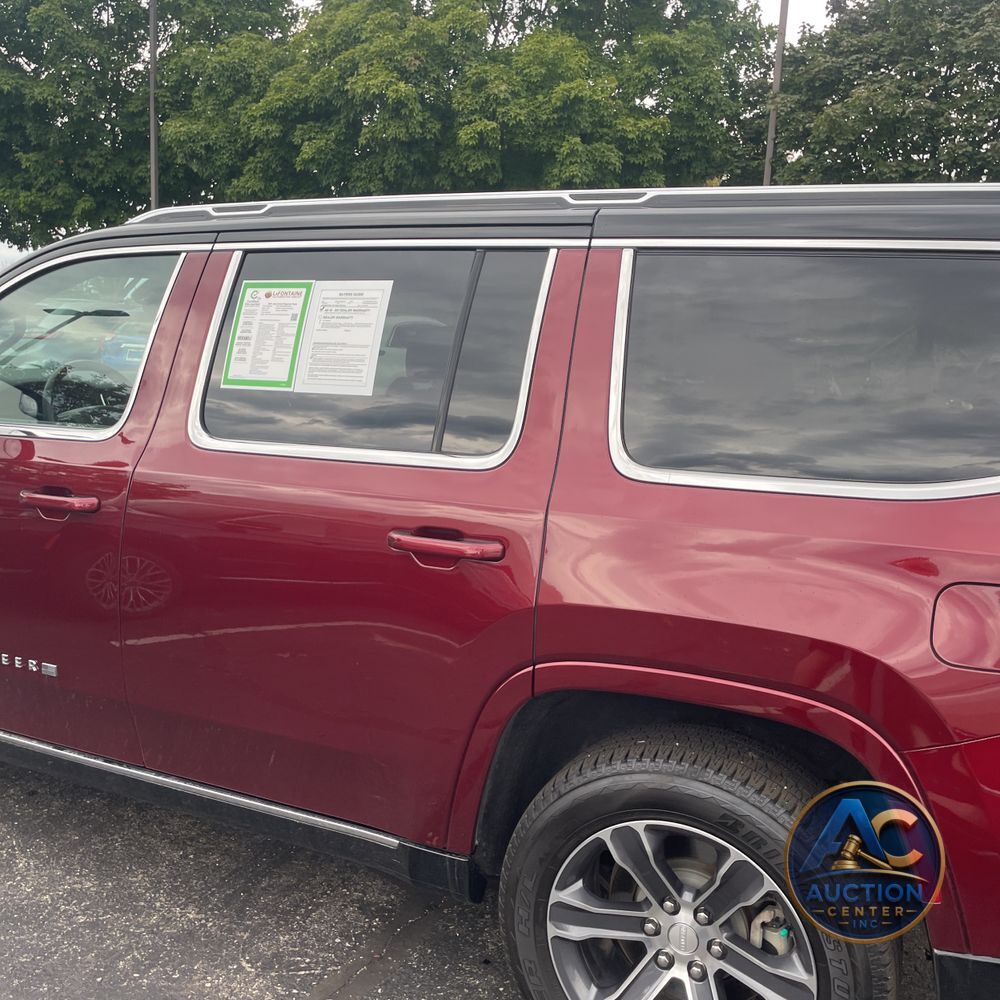 2024 Jeep Grand Wagoneer Base