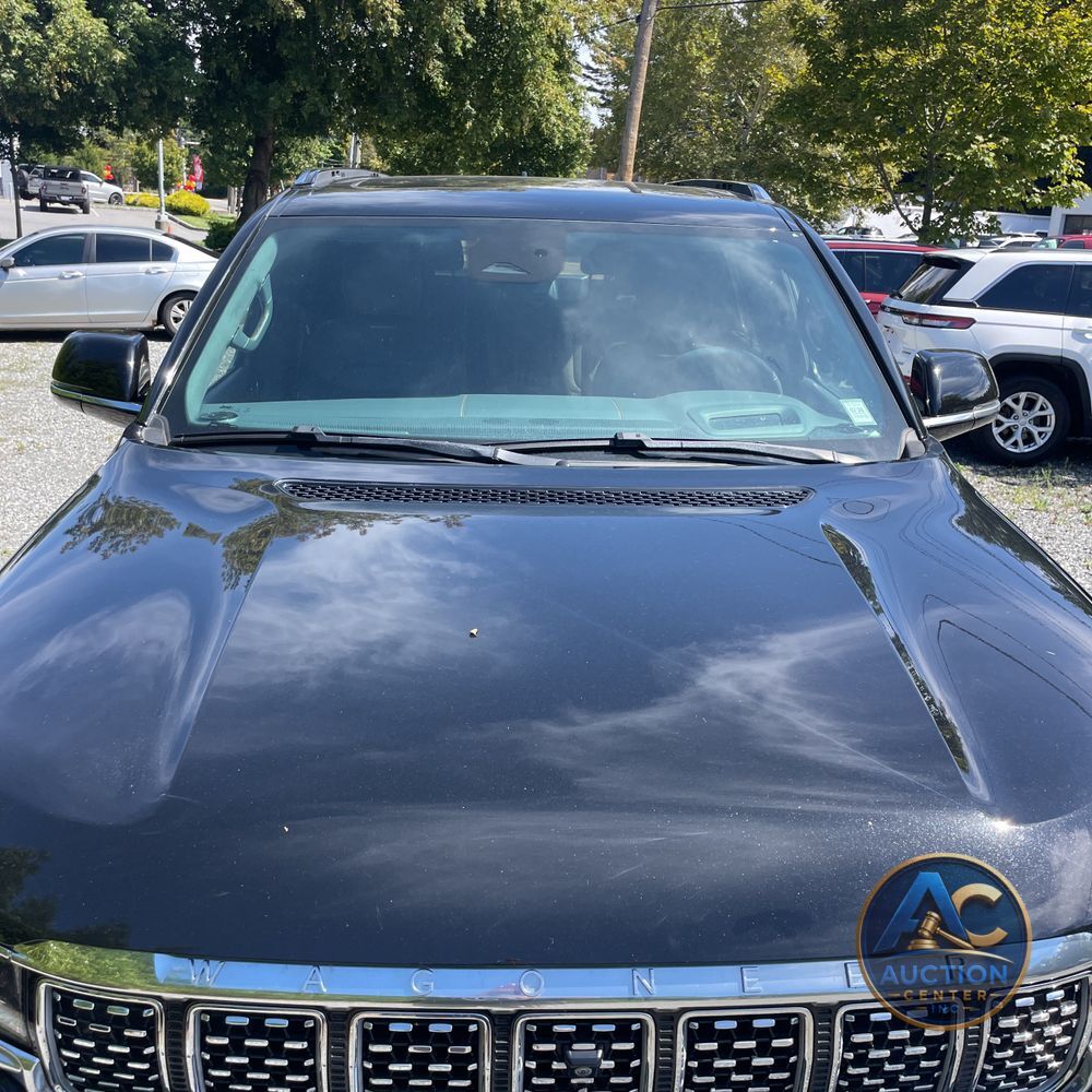 2022 Jeep Grand Wagoneer Series II