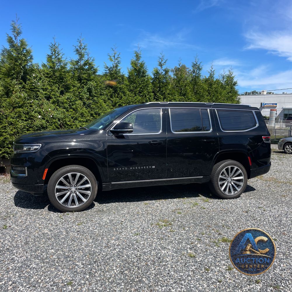 2022 Jeep Grand Wagoneer Series II