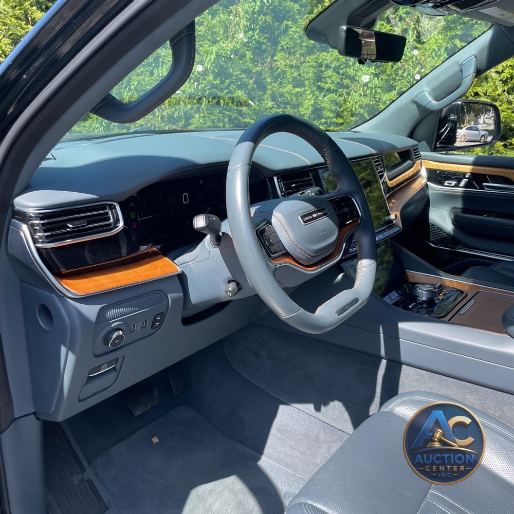 2022 Jeep Grand Wagoneer Series II