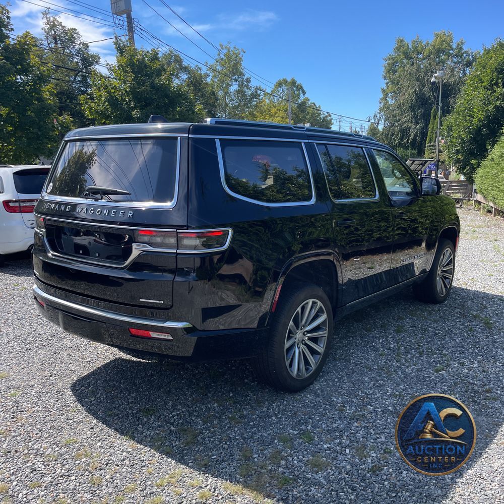 2022 Jeep Grand Wagoneer Series II