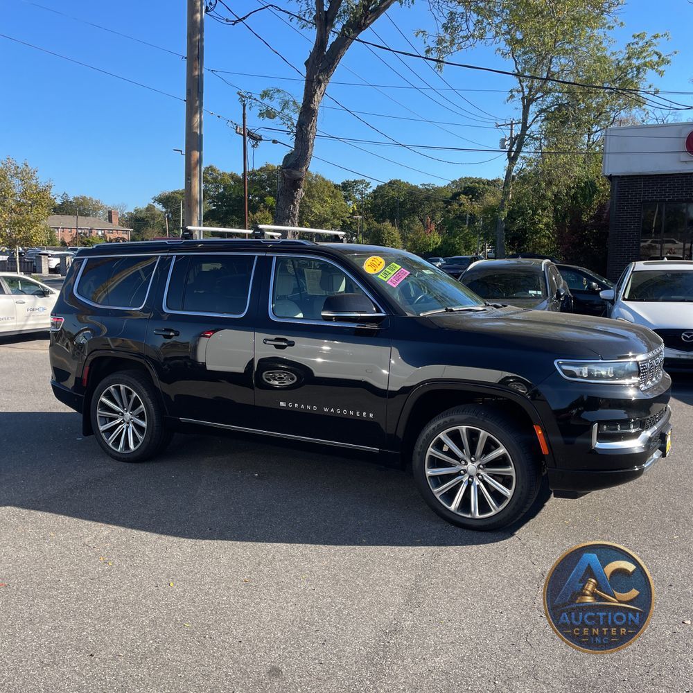 2022 Jeep Grand Wagoneer Series II