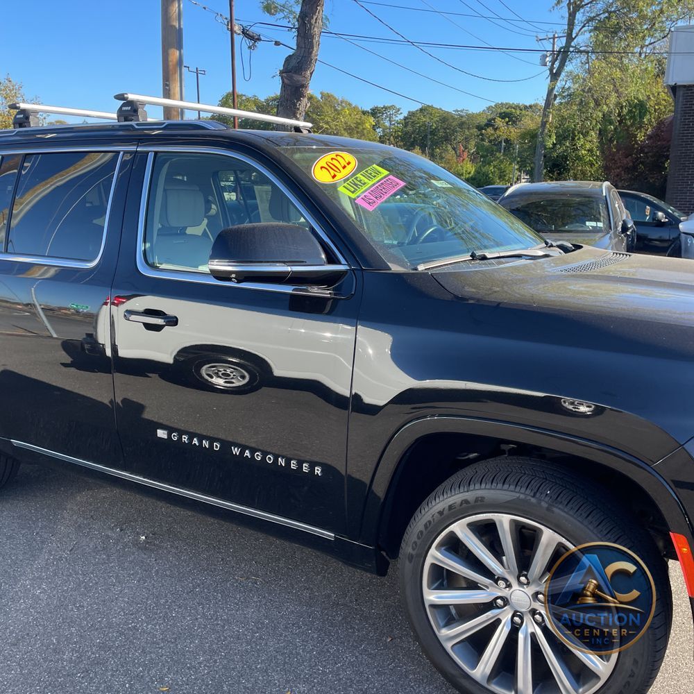 2022 Jeep Grand Wagoneer Series II