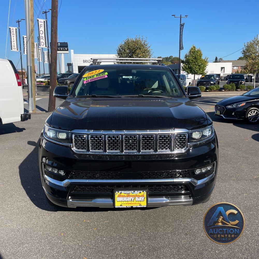 2022 Jeep Grand Wagoneer Series II