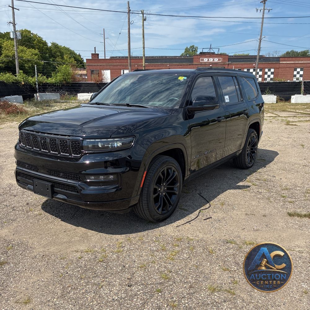 2023 Jeep Grand Wagoneer Series II Obsidian