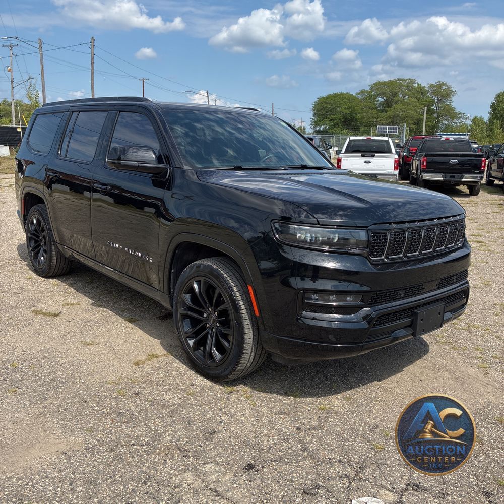 2023 Jeep Grand Wagoneer Series II Obsidian