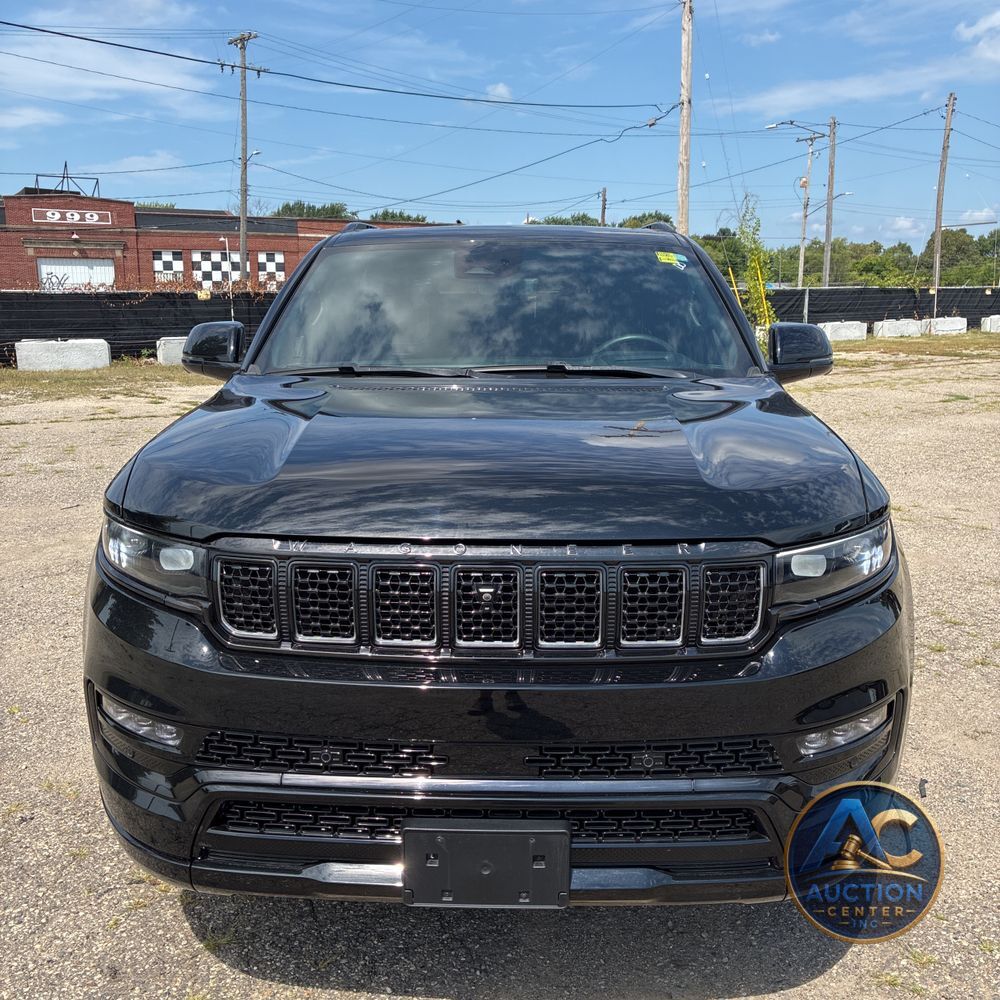 2023 Jeep Grand Wagoneer Series II Obsidian