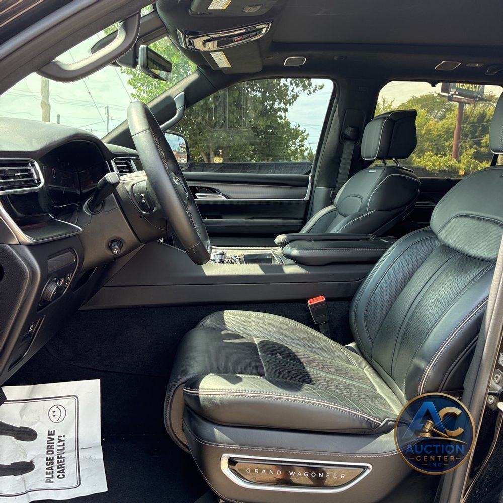 2023 Jeep Grand Wagoneer Series II Obsidian