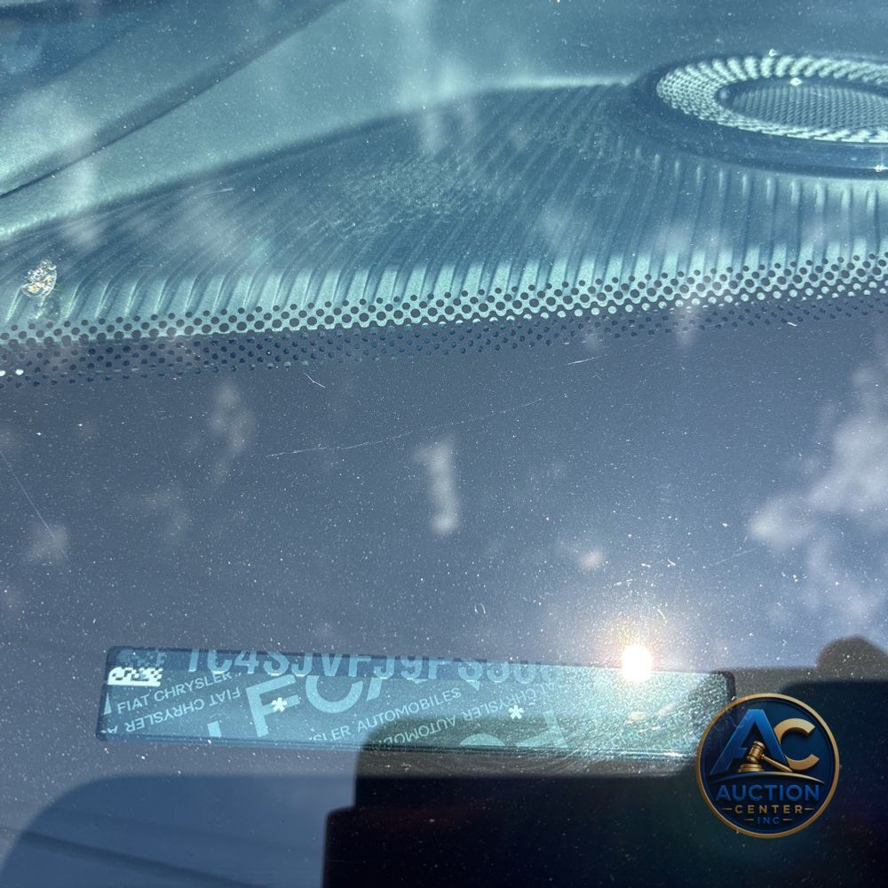 2023 Jeep Grand Wagoneer Series II Obsidian