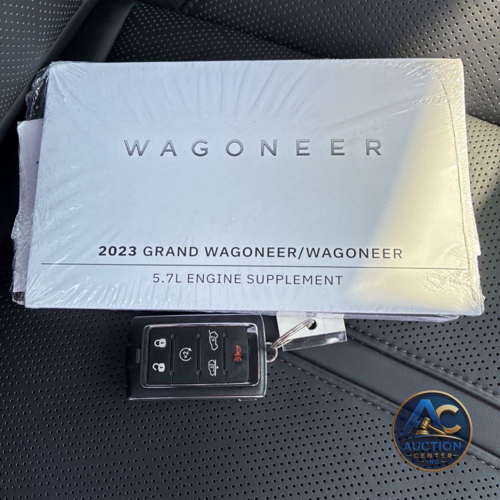 2023 Jeep Grand Wagoneer Series II Obsidian