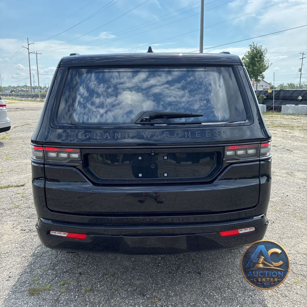 2023 Jeep Grand Wagoneer Series II Obsidian
