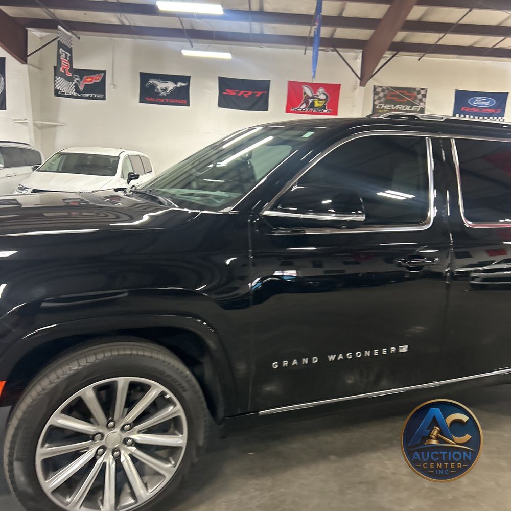 2023 Jeep Grand Wagoneer Series II
