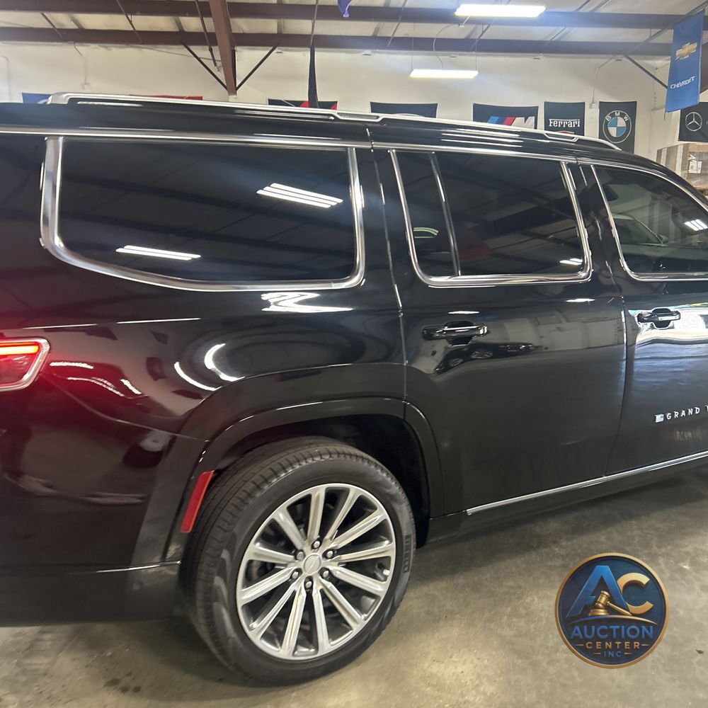 2023 Jeep Grand Wagoneer Series II