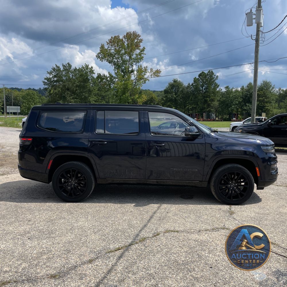 2023 Jeep Grand Wagoneer Obsidian