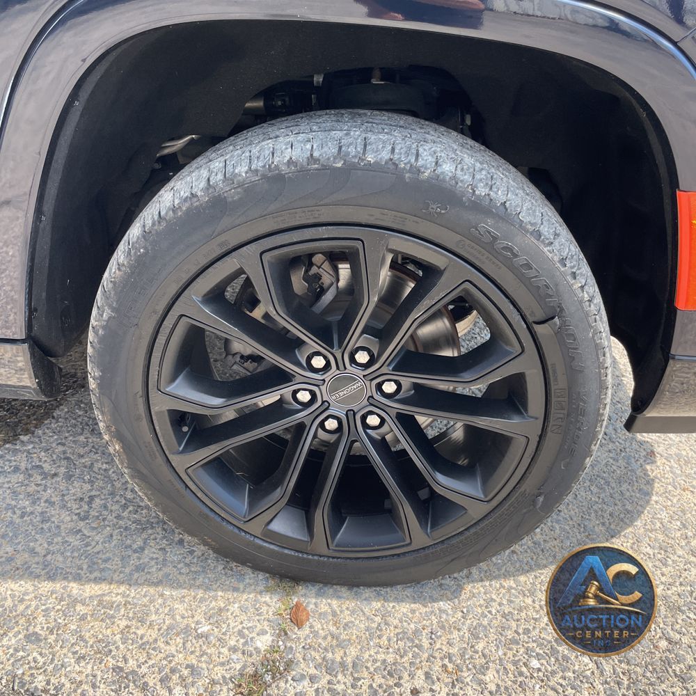 2023 Jeep Grand Wagoneer Obsidian