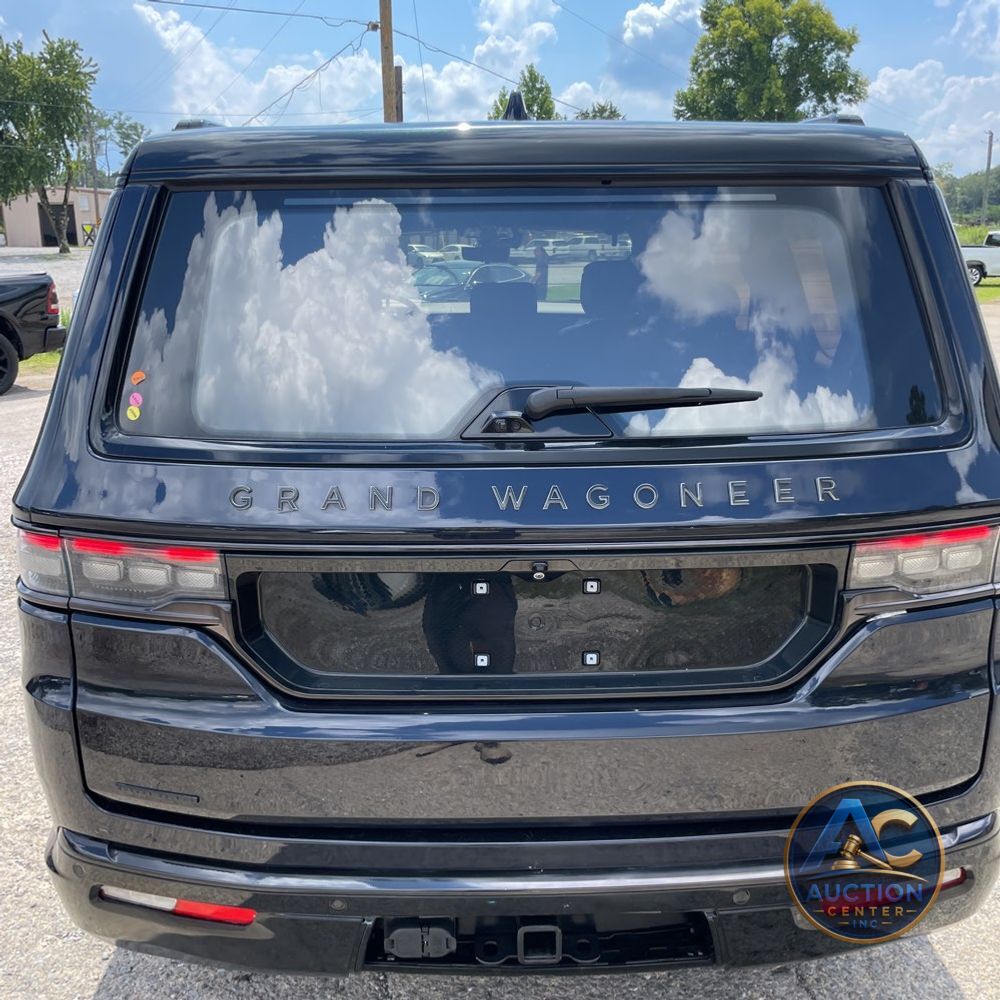 2023 Jeep Grand Wagoneer Obsidian