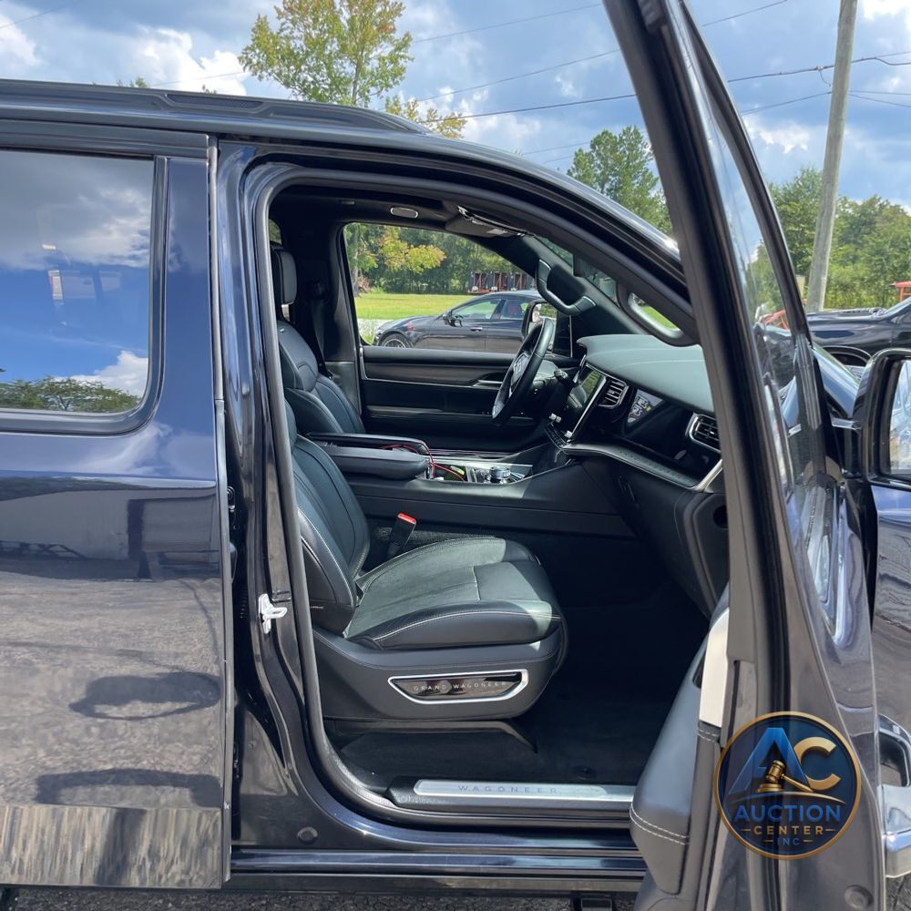 2023 Jeep Grand Wagoneer Obsidian