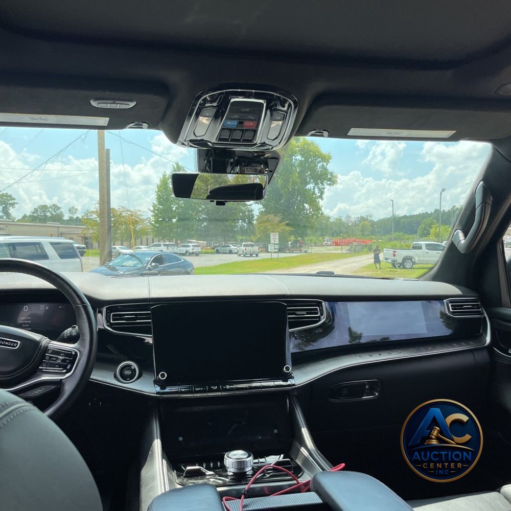 2023 Jeep Grand Wagoneer Obsidian